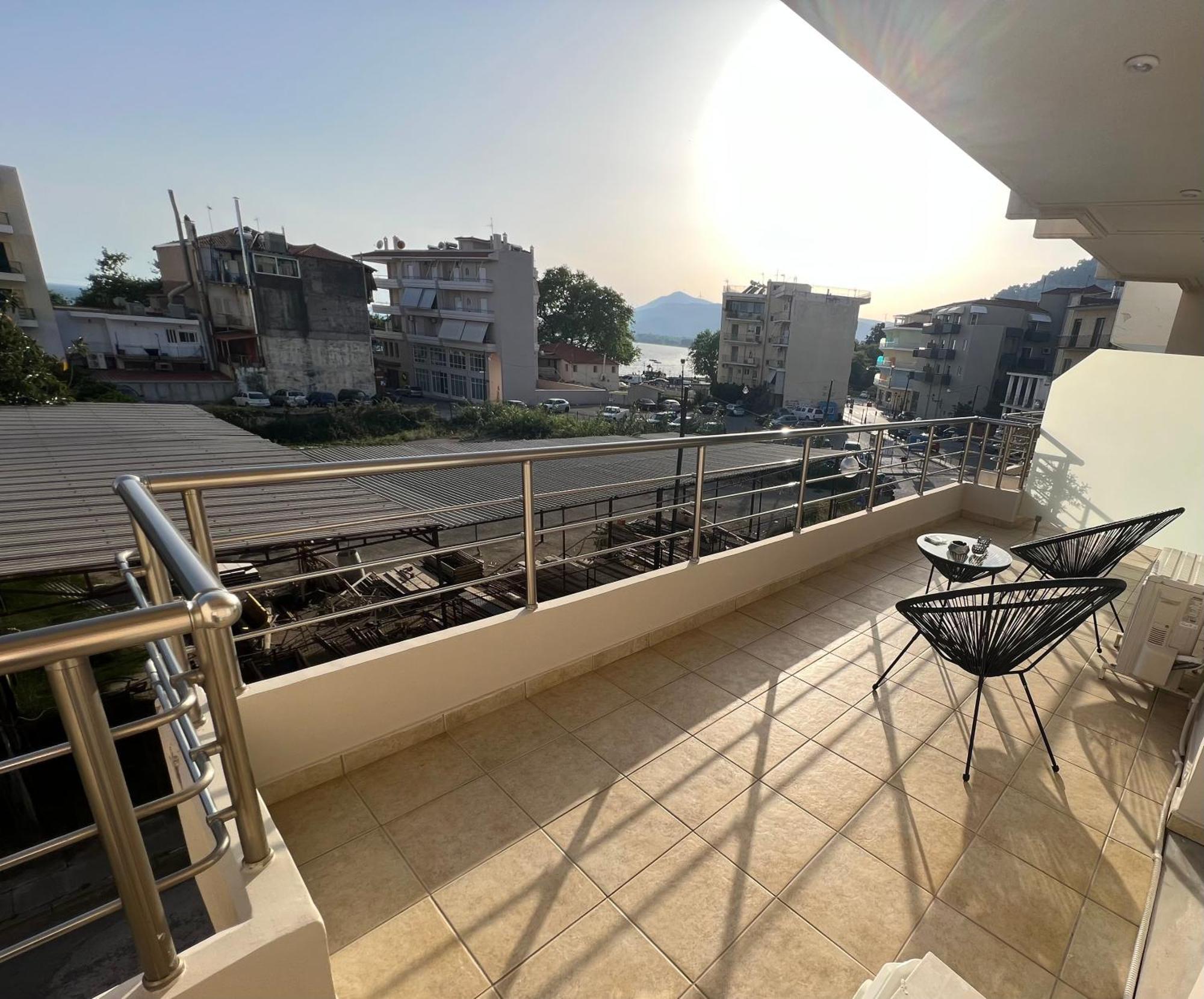 Niki Apartment 80 M2 In Gribovo Nafpaktos Exteriér fotografie
